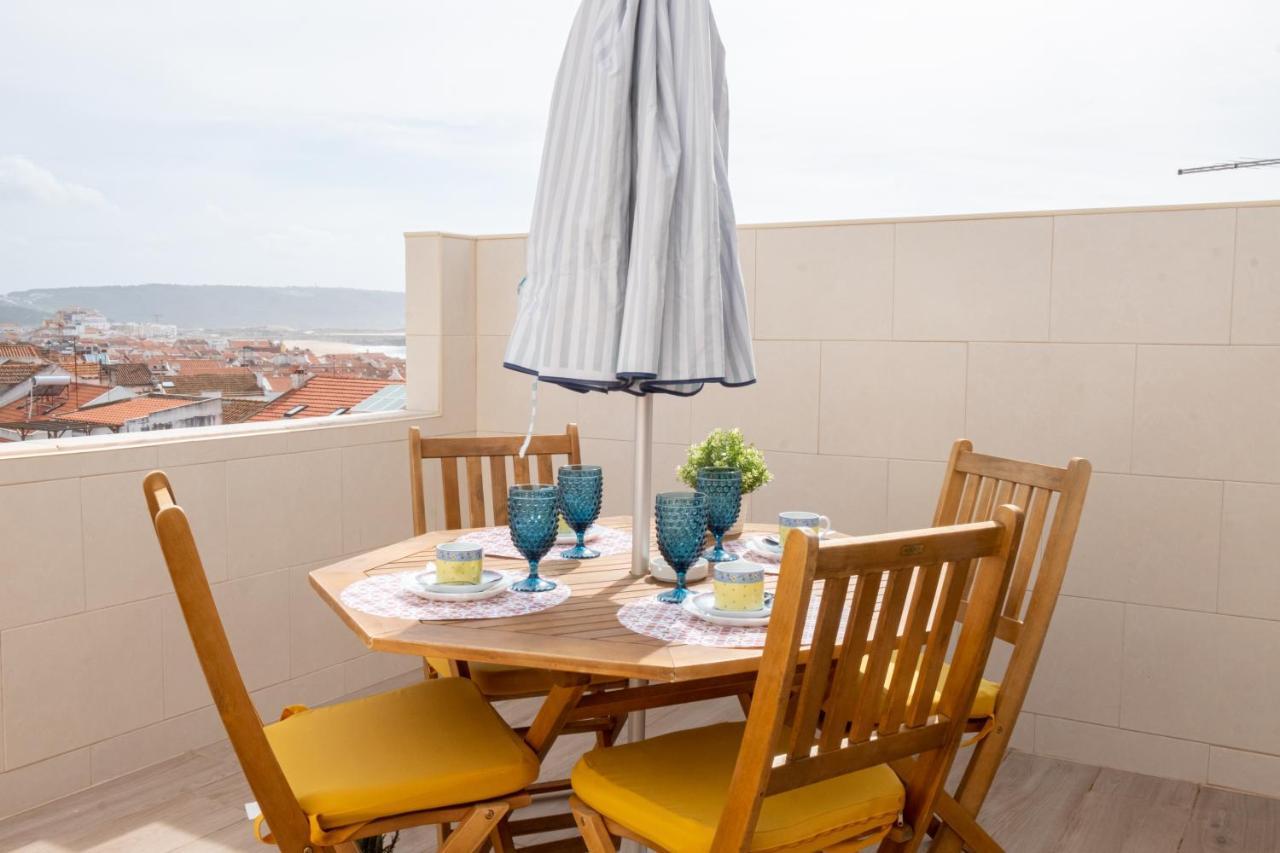 Olhos D'Agua - Penthouse Apartment Nazaré Exterior photo
